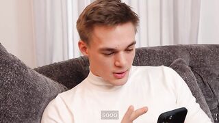 Ненасытный клиент заказал двух похотливых шлюшек