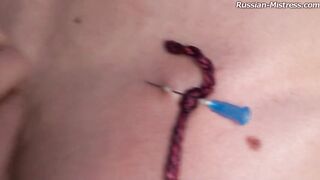 Госпожа и ее подчиненный: жеребец исполняет все ее прихоти