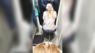 Грязный рот в примерочной: увлекательное порно видео