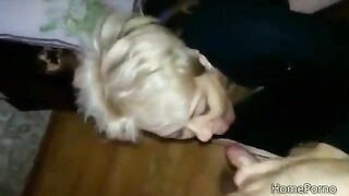 Страстный секс с соседкой: Вадик удовлетворяет ее во всех позах