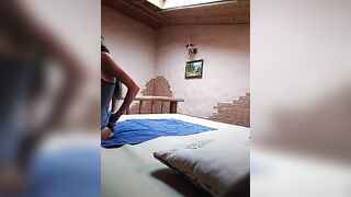 Наглая изменщица удовлетворяет похотливого мужчину в эротическом видео