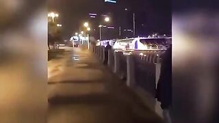 Ночной клуб и публичный секс с горячей сучкой