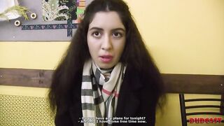 Молодая красотка на порно-тестировании у старого перца