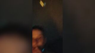 Молодая рыжая красотка в страстном объятии