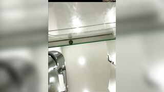 Секс в душе на камеру: страстная интимная сцена