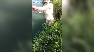 Развратная жена на природе: Секс на берегу реки