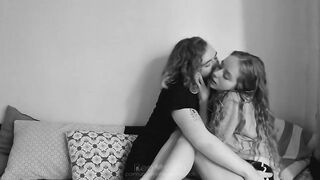 Соседка отдается Коляну в ее квартире