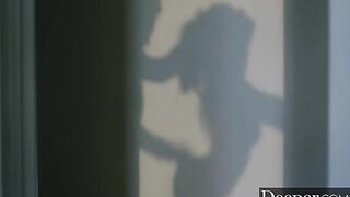 Жестко выебал связанную негритянку в пизду и рот посреди коридора