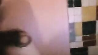 Шлюха Наташа из Калининграда трахается во все дырки и глотает сперму